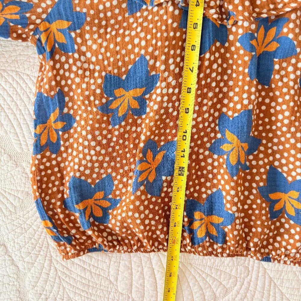 Porridge by Anthropologie Floral Blue & Gold Ruffled Crop Top - Size M - Picture 7 of 8